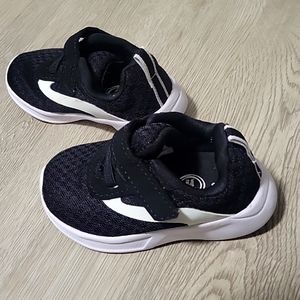 Size 3t sneakers